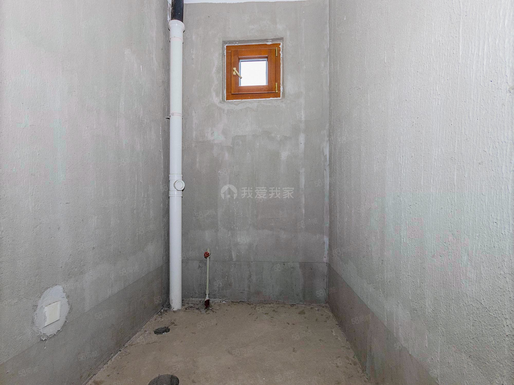 御湯山熙園8室3廳4衛(wèi)455.27㎡南北1280萬(wàn)