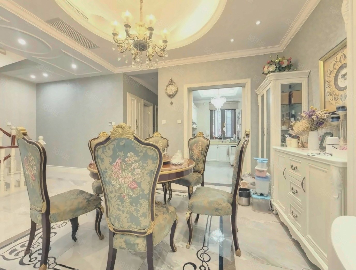 中建紅杉溪谷(東區(qū))5室2廳1衛(wèi)205.41㎡南北1490萬