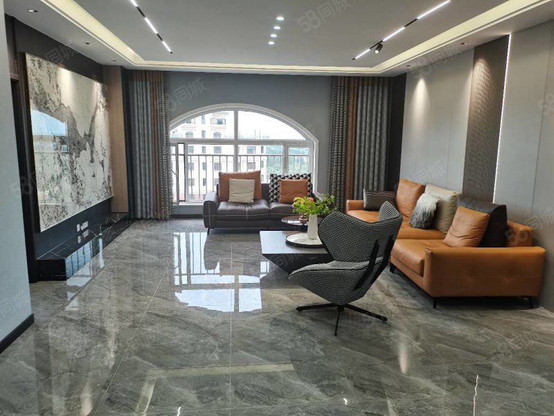 清宜林海岸3室2厅2卫162㎡南北82万