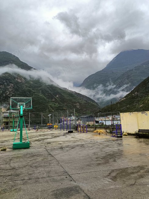 家佳缘小区2室2厅1卫66.36㎡南北19.88万