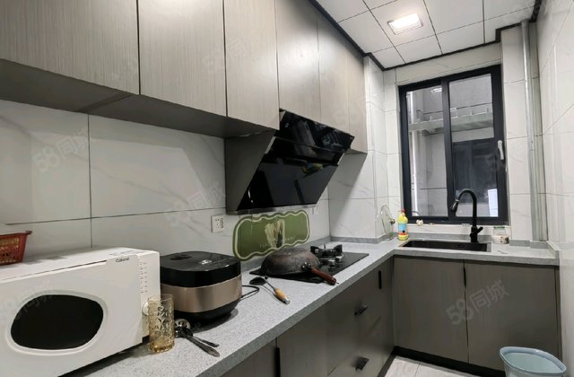 杨帆龙庭2室2厅81.46㎡90万二手房图片