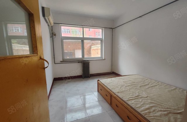 急售！柳园北路！一楼带院子！送地上储藏室！随时看房！