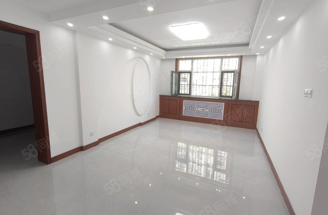 房东着  文轩中学单价8千多大胆来砍喽好楼层三室朝阳红旗