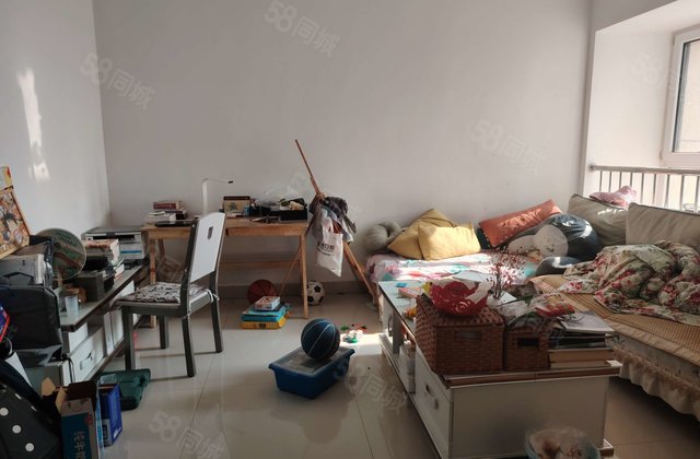 文轩，外国语，建行家属院。广电小区羡林苑2室房