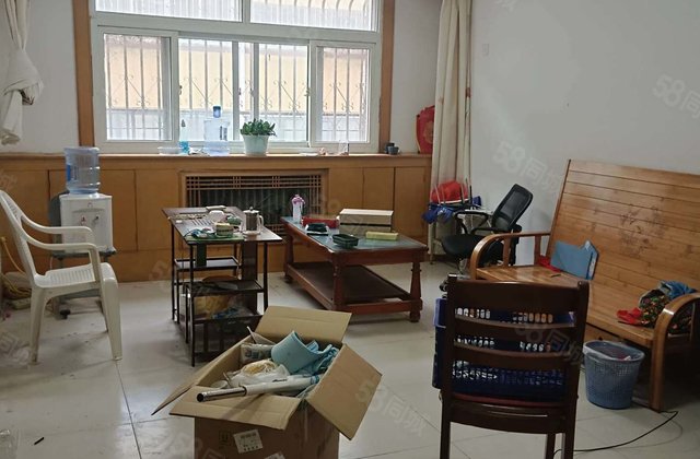 东关文轩 闸北西区 多层二楼 看房有钥匙