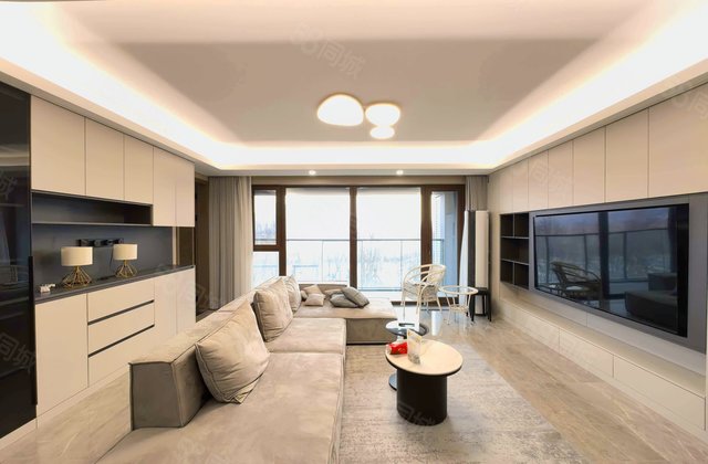 万科公园都会3室2厅130㎡125.2万二手房图片