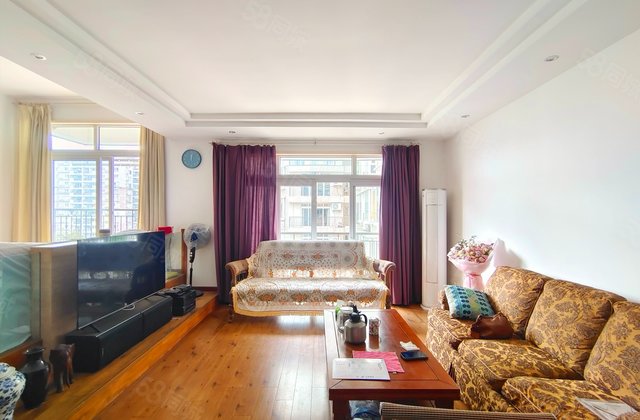 加州城市花园3室2厅169.12㎡115万二手房图片