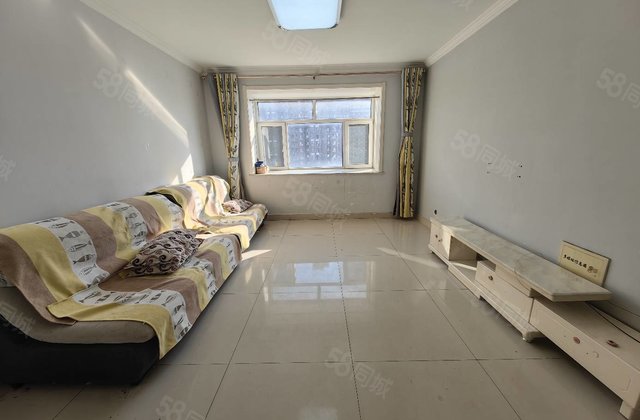 水岸花语旁三室 一梯两户 免大税 带车位储藏室 紧靠莲湖新城