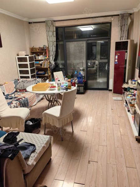 蔚蓝新都(南区)3室2厅2卫113㎡东40万