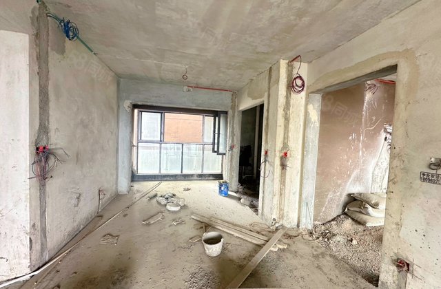 新世界珑玥3室2厅102㎡96万二手房图片