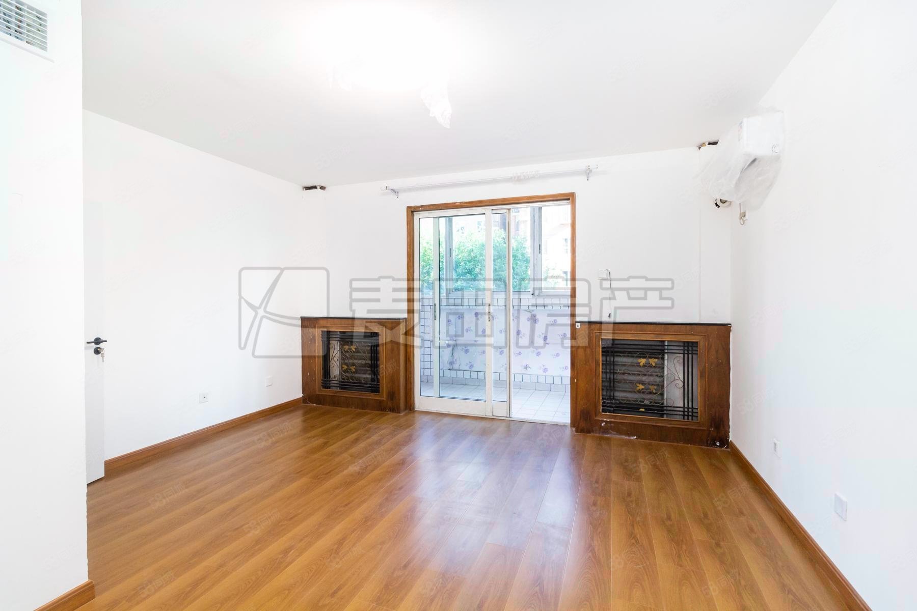 白橋苑4室2廳2衛(wèi)176.08㎡西南1100萬