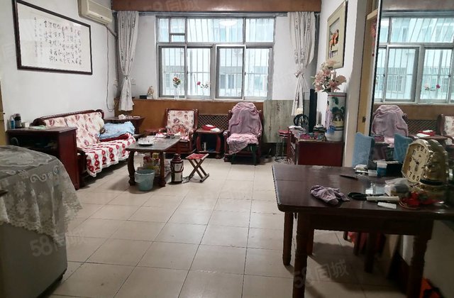 东昌中学 兴华路   多层三楼边户 南北通透 随时看房