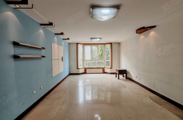 安泰苑4室2厅172㎡114万二手房图片