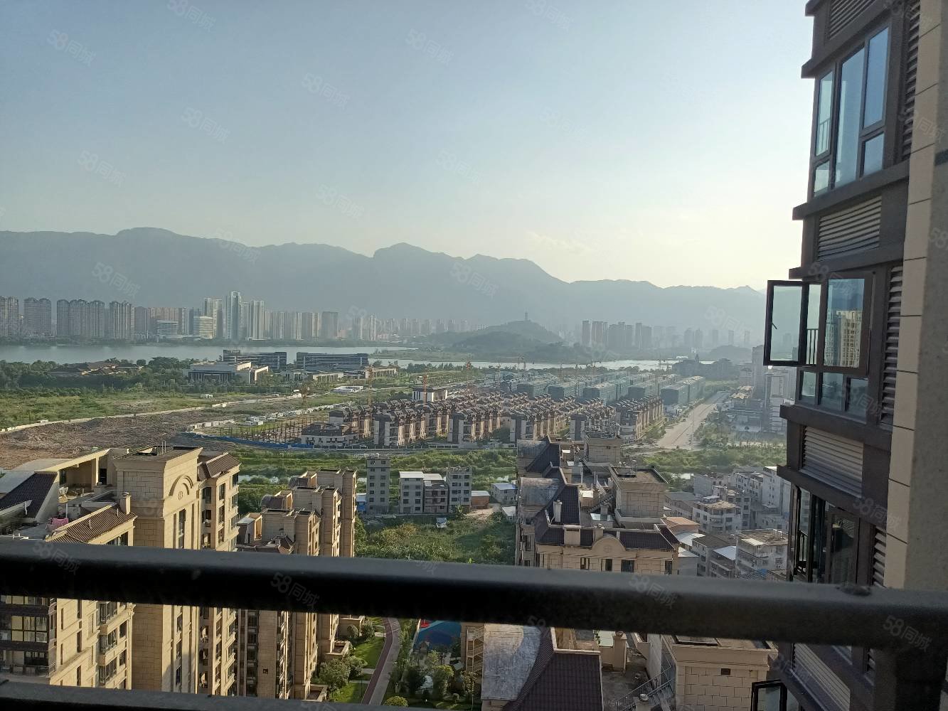 一线看湖看海 再送车位 新社区 北岸中心地段,世林外滩-宁德58同城