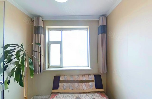 亚泰桂花苑2室1厅64.29㎡39.8万二手房图片