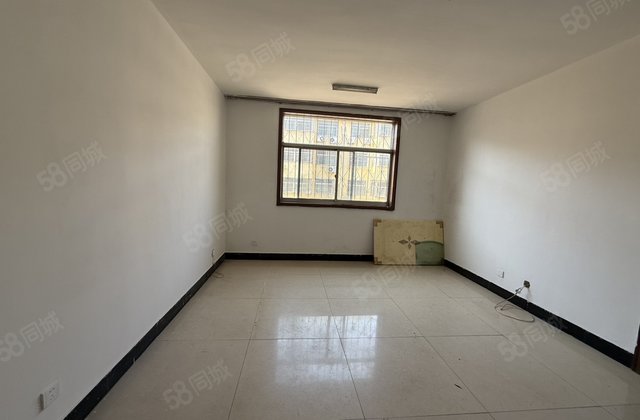 急售亚大怡景 七中旁单价5000多 三室朝阳地暖房