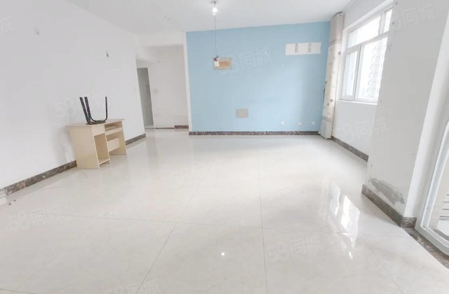 三室两厅，金柱绿城，乐园，实验，有证，可按揭，城市之尊，送储