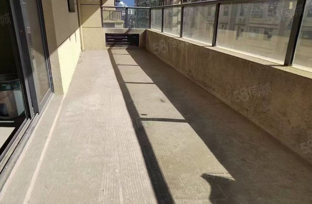 山水同和4室2厅120㎡65万二手房图片