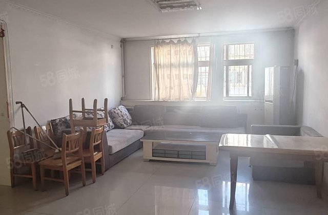 房市中心！新世纪花园三室朝阳双阳台！送储藏室！免大税！