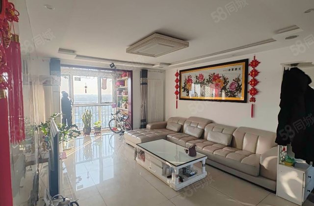 星马郡都3室2厅133㎡90万二手房图片