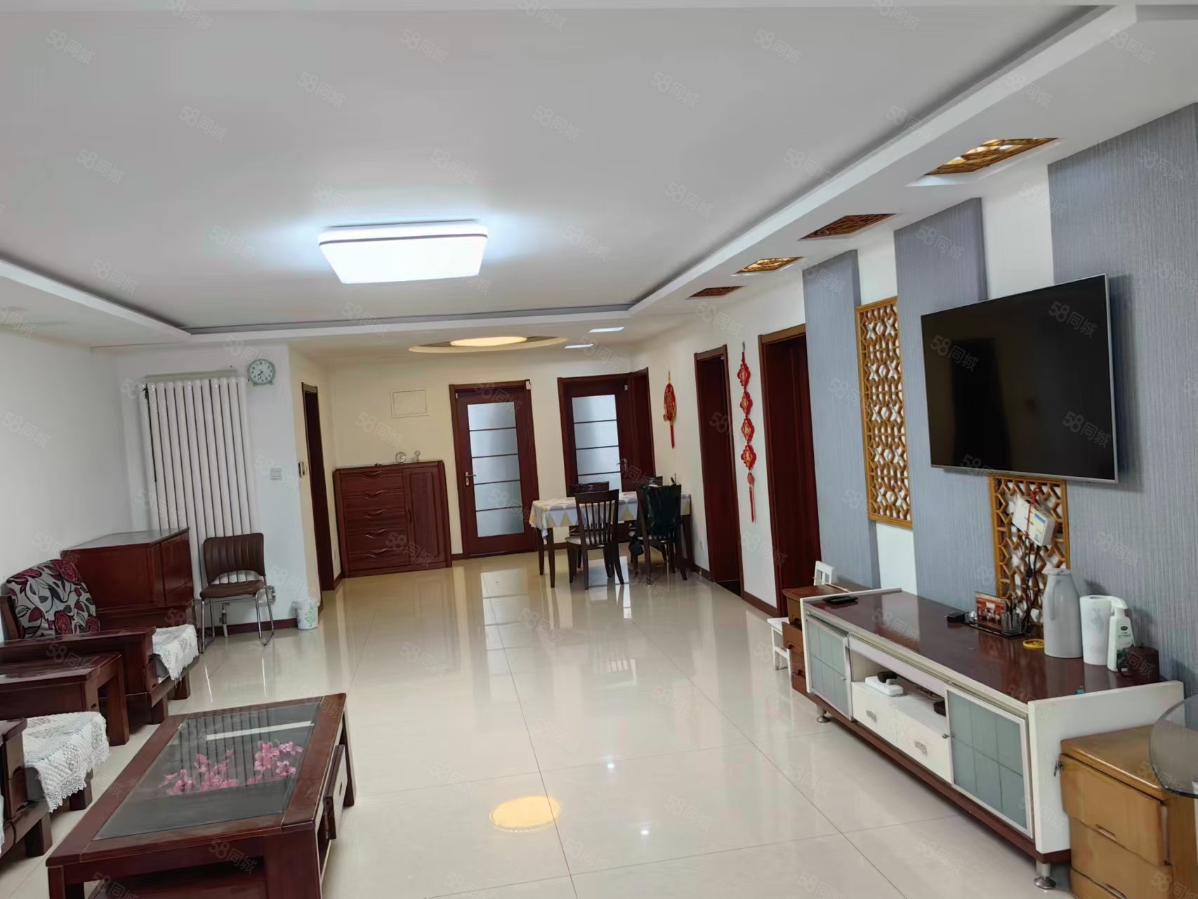 林蔭家園3室2廳2衛(wèi)129.1㎡南北228萬(wàn)