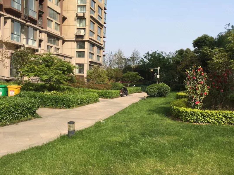 急卖林溪公馆大4室,好楼层首付33万可公积金,随时看房