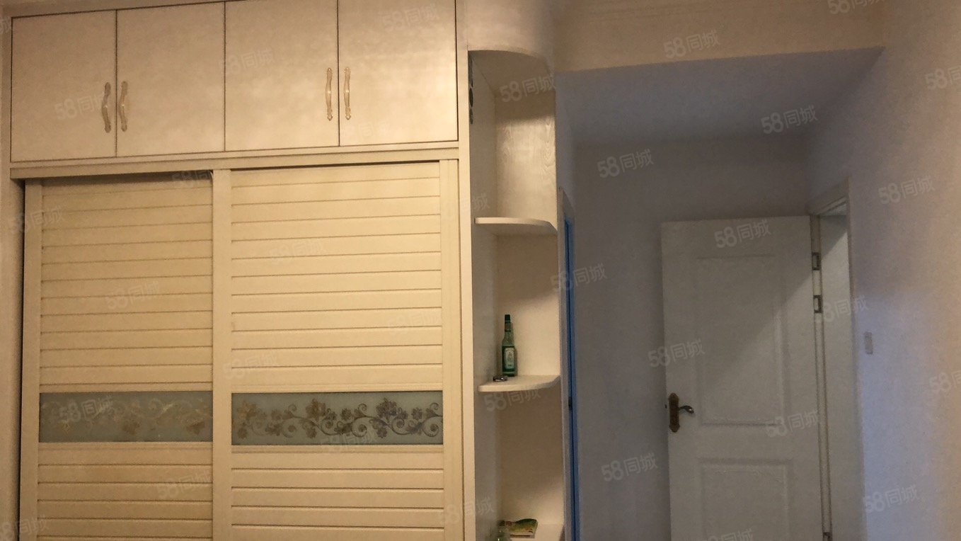 诺贝尔花园3室2厅2卫108.85㎡西59万