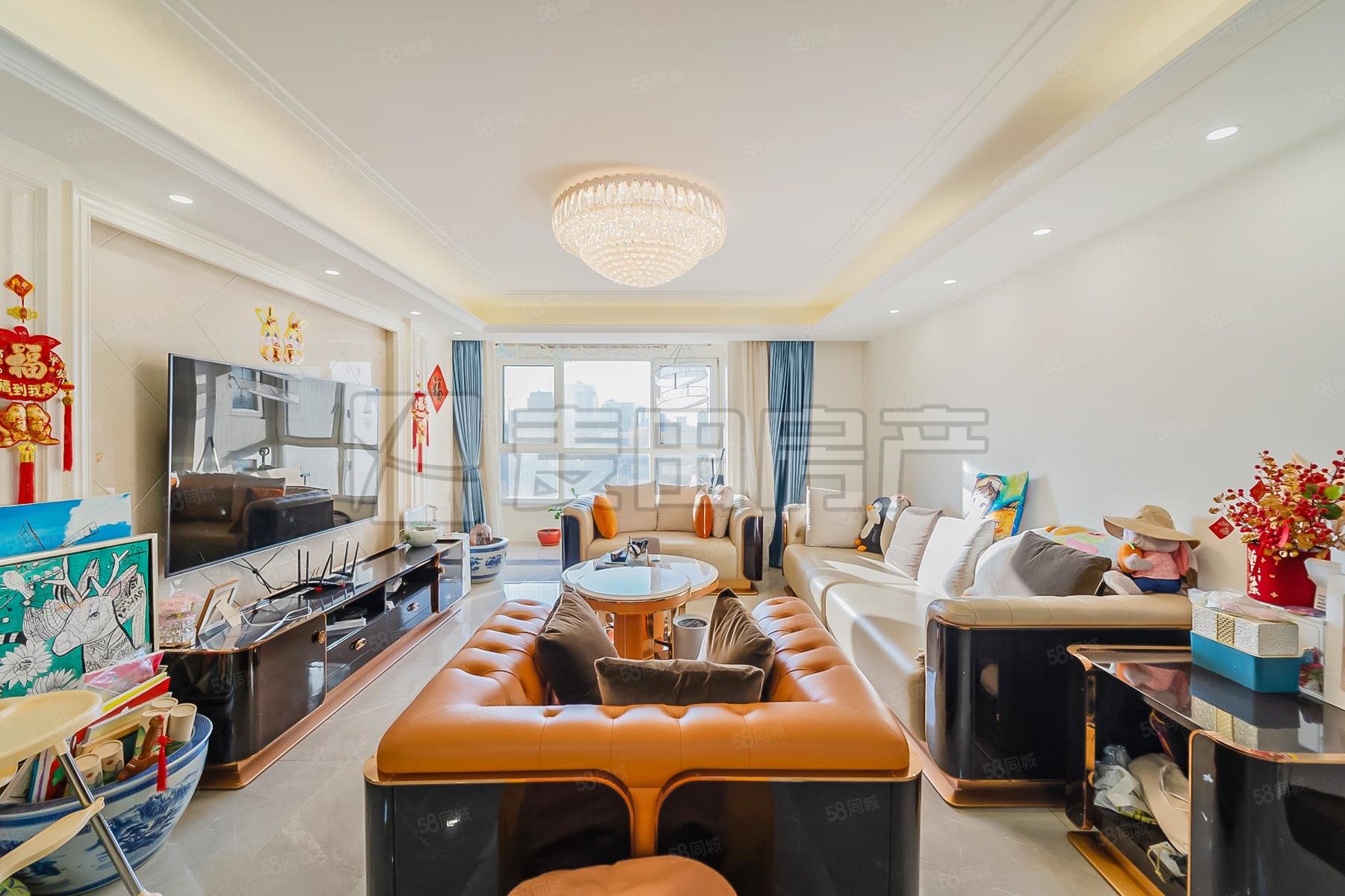 國風上觀4室2廳2衛(wèi)196.4㎡南北1350萬