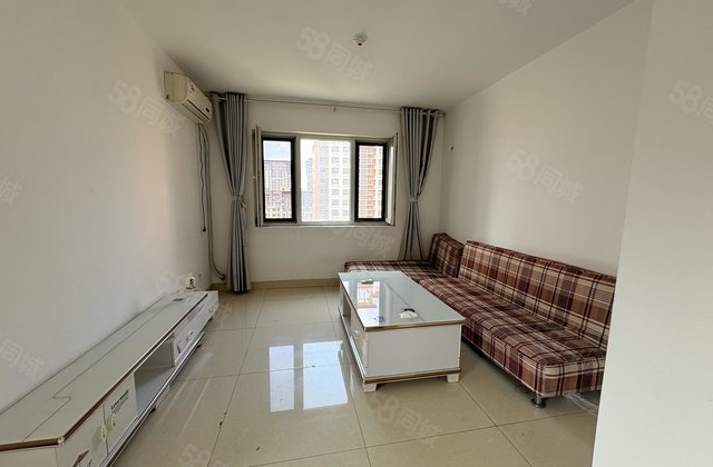 急售先锋边户两室，送储藏室，采光好