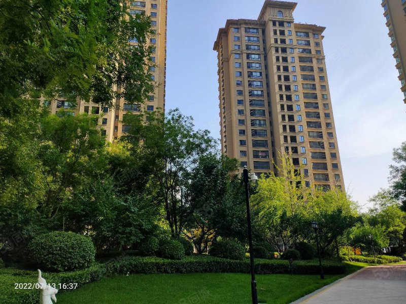 盛邦花园六区3室2厅2卫137.89㎡南北264万