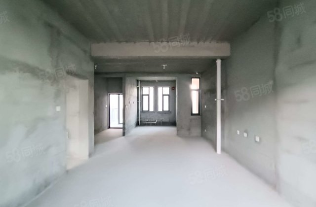 江北水镇 大平层 带后院 户型方正 随时看房