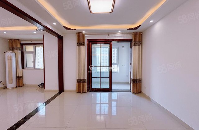 民生凤凰城4号院 中间楼层温馨两室