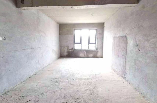 金辉中央云著4室2厅170㎡186万二手房图片