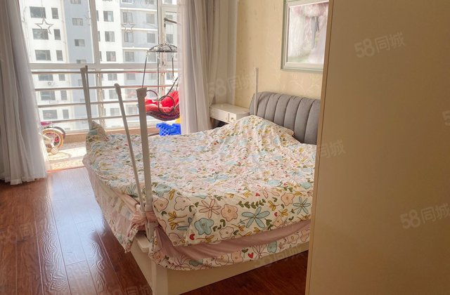 御龙湾3室1厅121.8㎡55万二手房图片