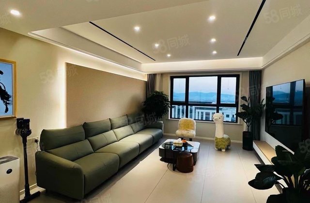 樾府3室2厅124.51㎡420万二手房图片