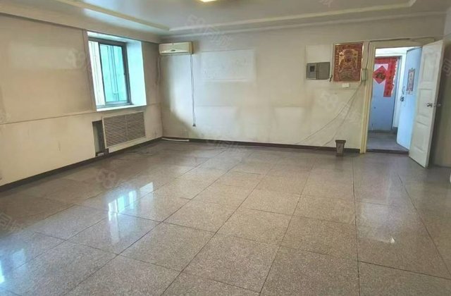 湖滨小区3室1厅141.67㎡39.8万二手房图片