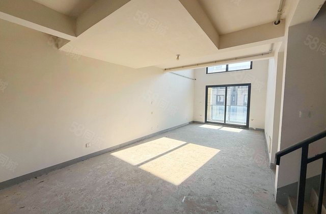 鲁能公馆4室2厅149㎡335万二手房图片