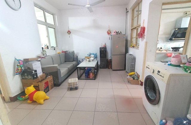 文轩八中对过 正三室  中层 好停车 公安局家属院 闸南