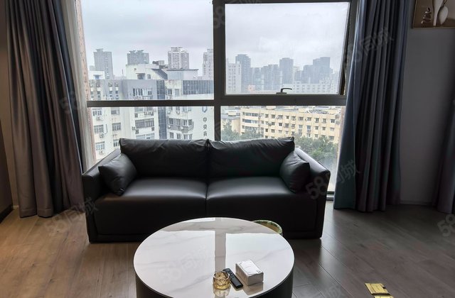 富茂大厦1室1厅66.85㎡63万二手房图片