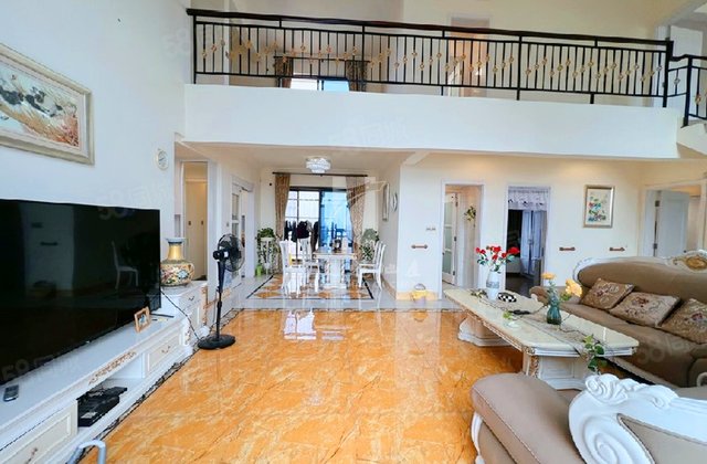 伦教碧桂园珑湾苑6室3厅286.93㎡298万二手房图片