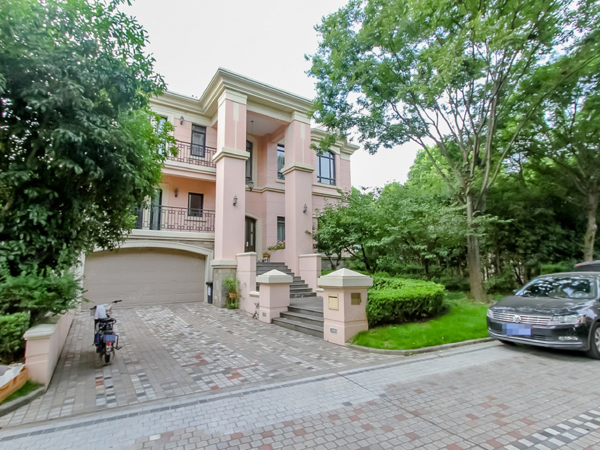 【10图】虹桥徐泾东全新豪华装修 满五年 集中南花园937平,丽都别墅