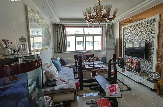 文轩本部龙山南区精装三室朝阳 中间楼层 停车方便 新东方龙湾