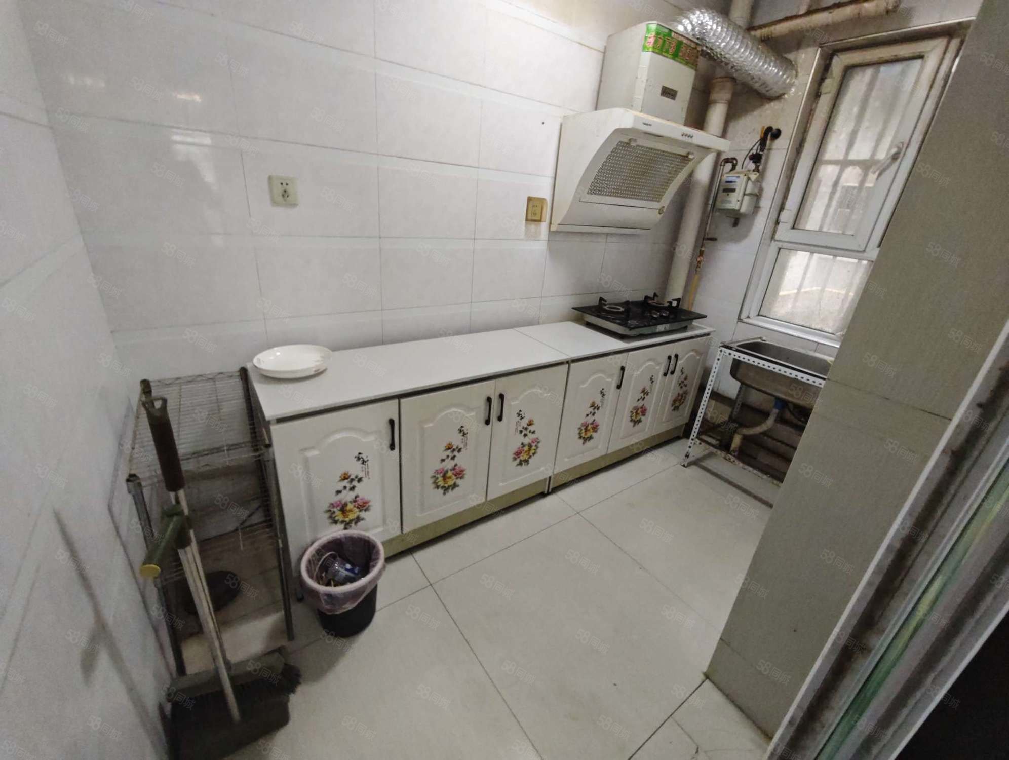 福泉人家3室2厅1卫106㎡南北31.5万