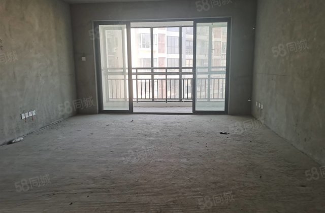 德天国际广场二期3室2厅138㎡63万二手房图片