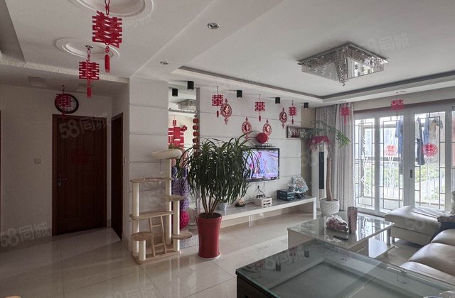 盛世嘉园4室2厅180㎡87万二手房图片