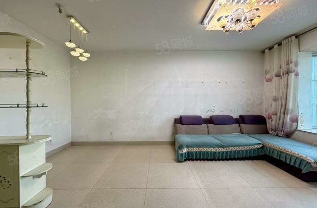 孝心一楼 电梯一楼带小院 莲湖花园精装三室