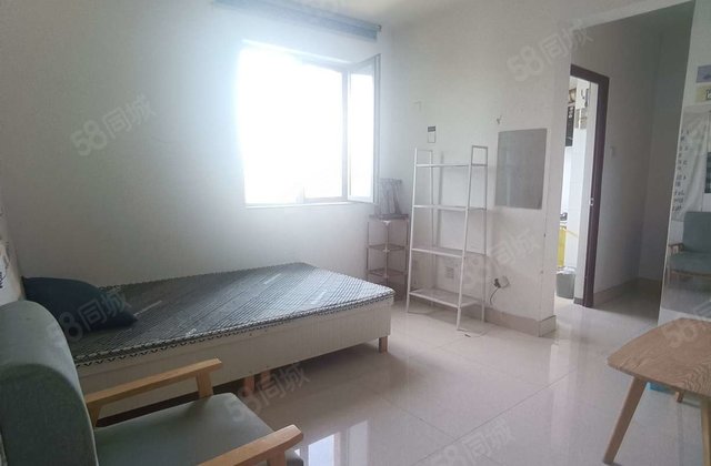 老文轩 龙湾东门 （54）平 65万  一室一厅  免大税