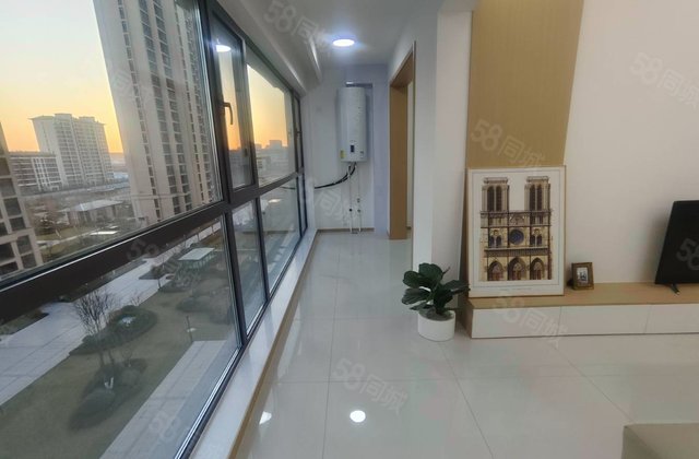 中港城和园(公寓住宅)3室2厅127.28㎡62.5万二手房图片