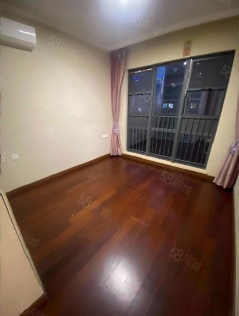 精茂滨海花园3室2厅1卫40㎡南北108万