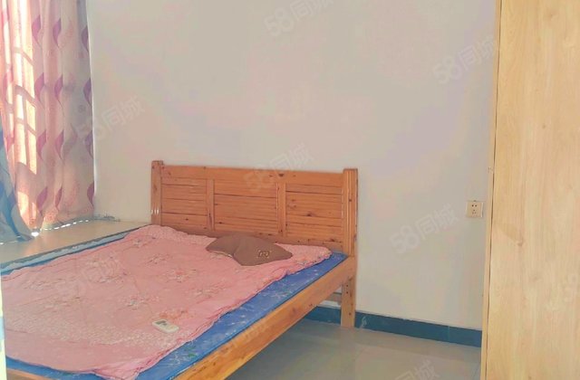 百合佳园2室1厅62.59㎡28万二手房图片